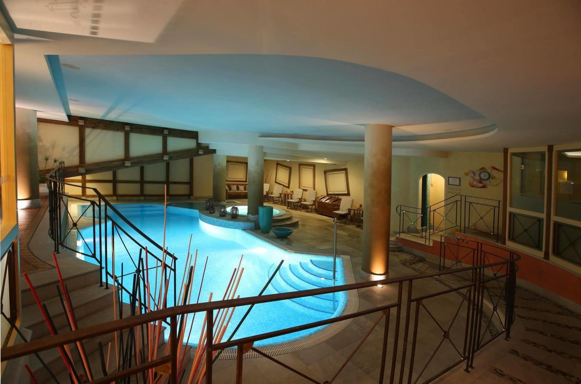 Alpen Suite Hotel Madonna Dış mekan fotoğraf